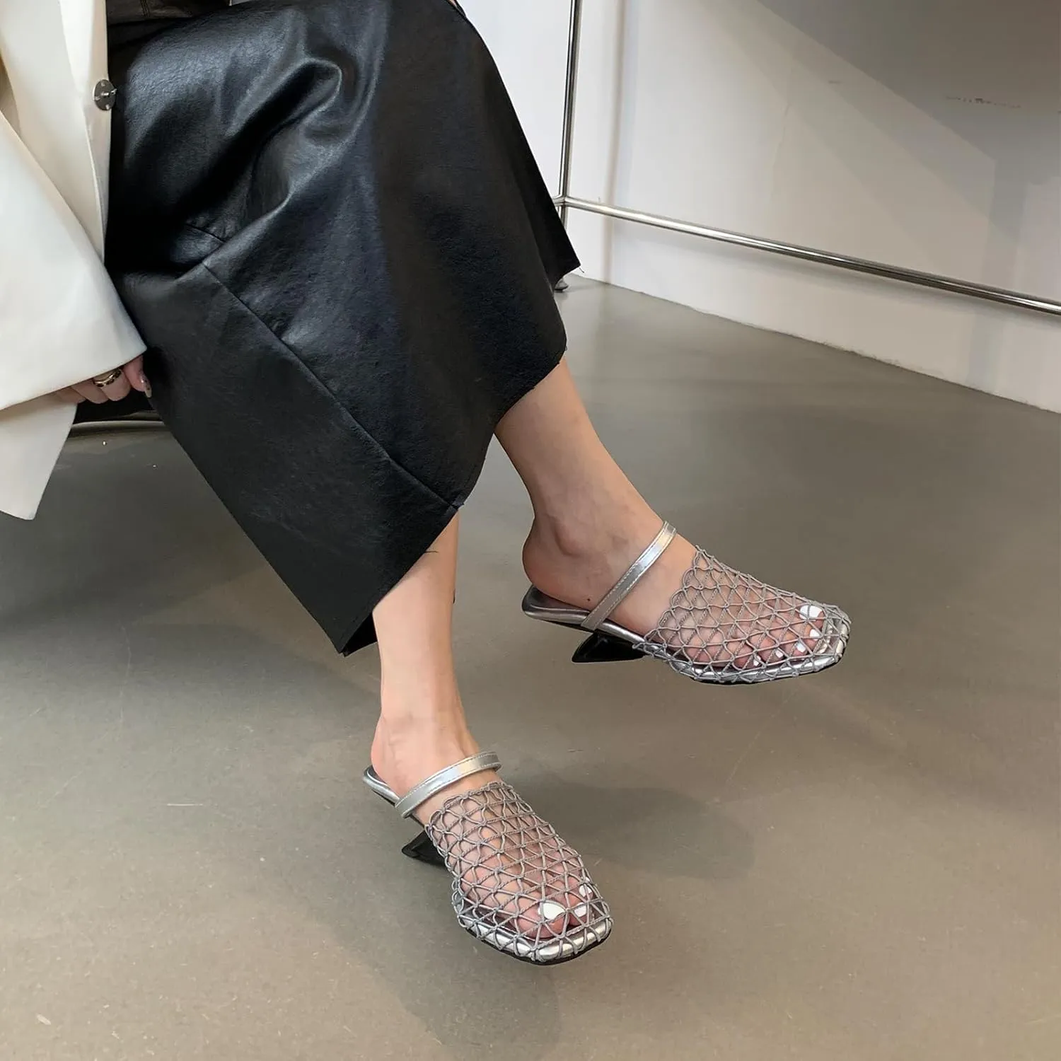 Low Heel Slingback Shoes For Women Closed Square Toe Hollow Mesh Short Heels Sandals Comfortable Summer Slip-on Casual Dress Shoes